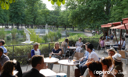 Apéro en Terrasse sur le Jardin des Tuileries au Café Diane : dolce vita