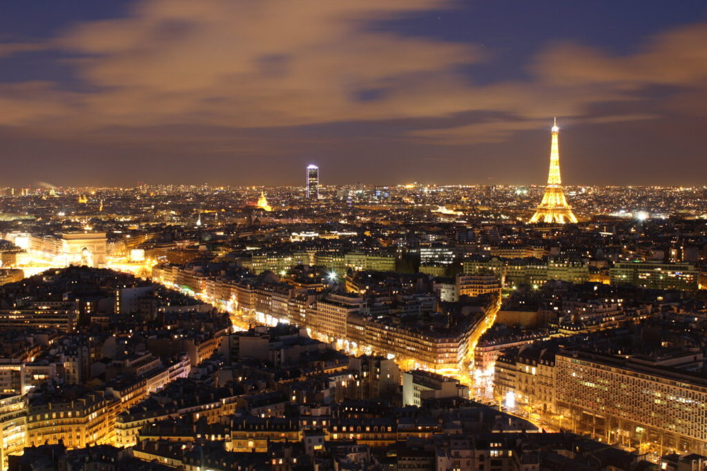 Paris Etoile Hyatt Regency Windo SkyBar nuit tour eiffel vue 